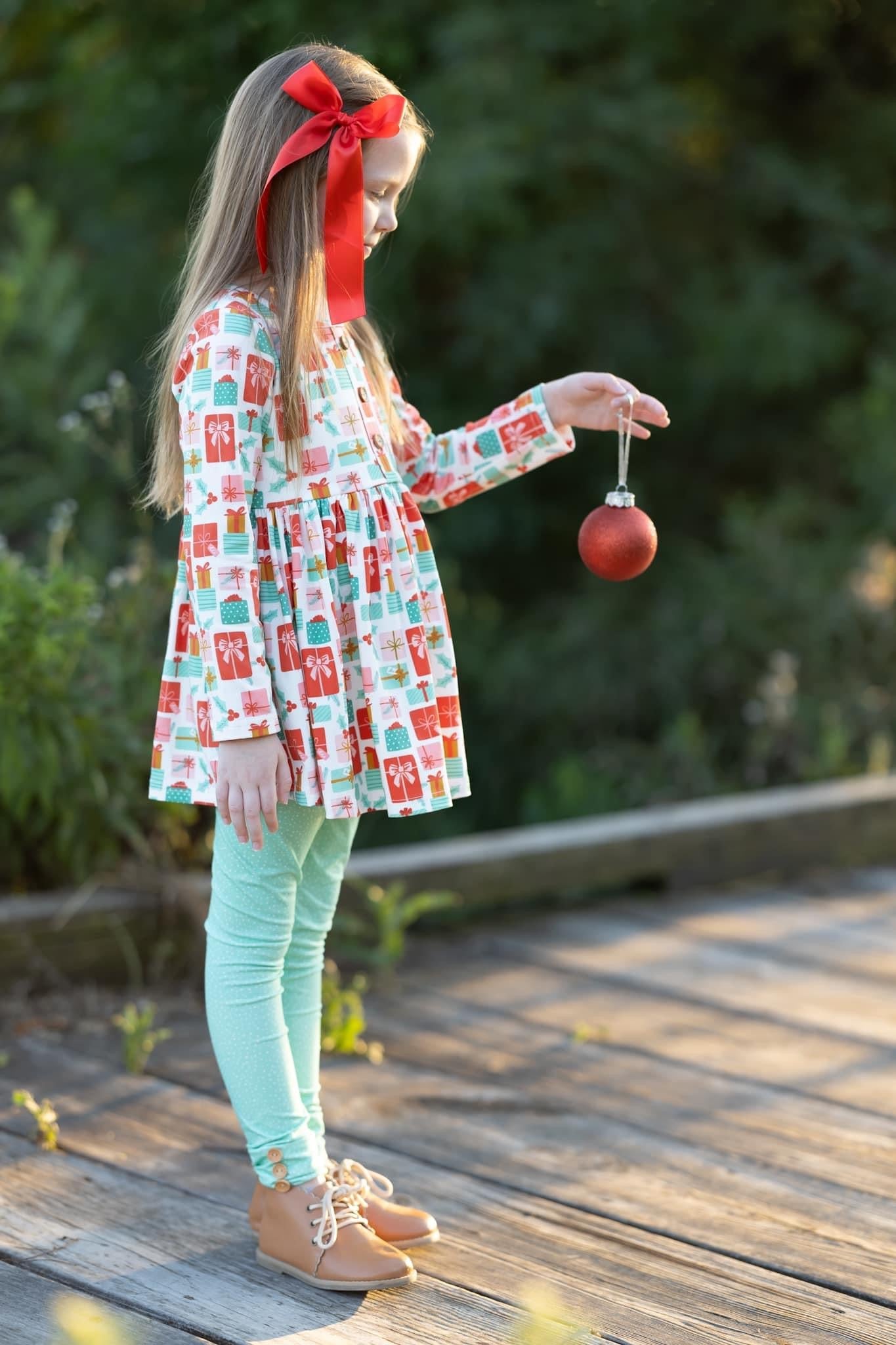 PRESENTS - TUNIC & LEGGINGS SET