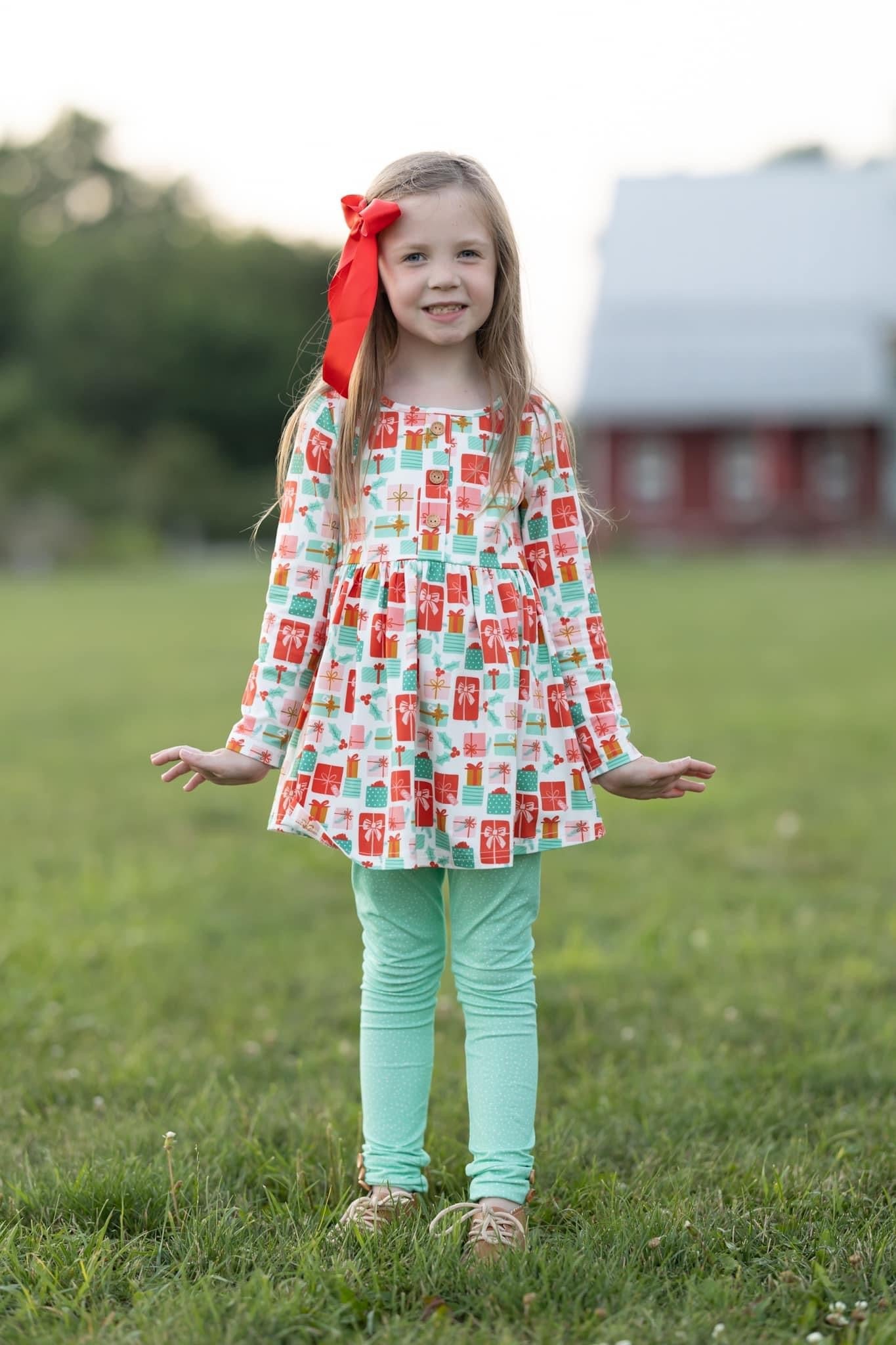 PRESENTS - TUNIC & LEGGINGS SET