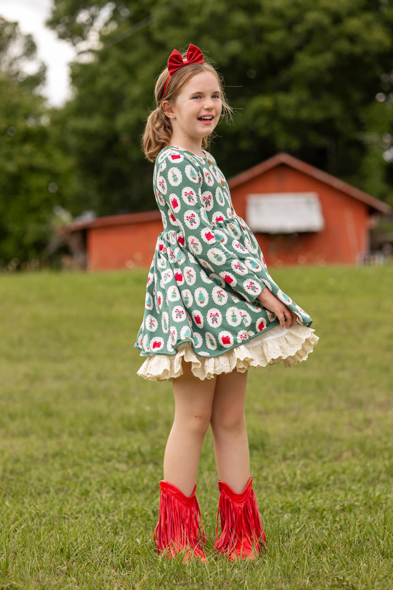 VINTAGE CHRISTMAS DRESS